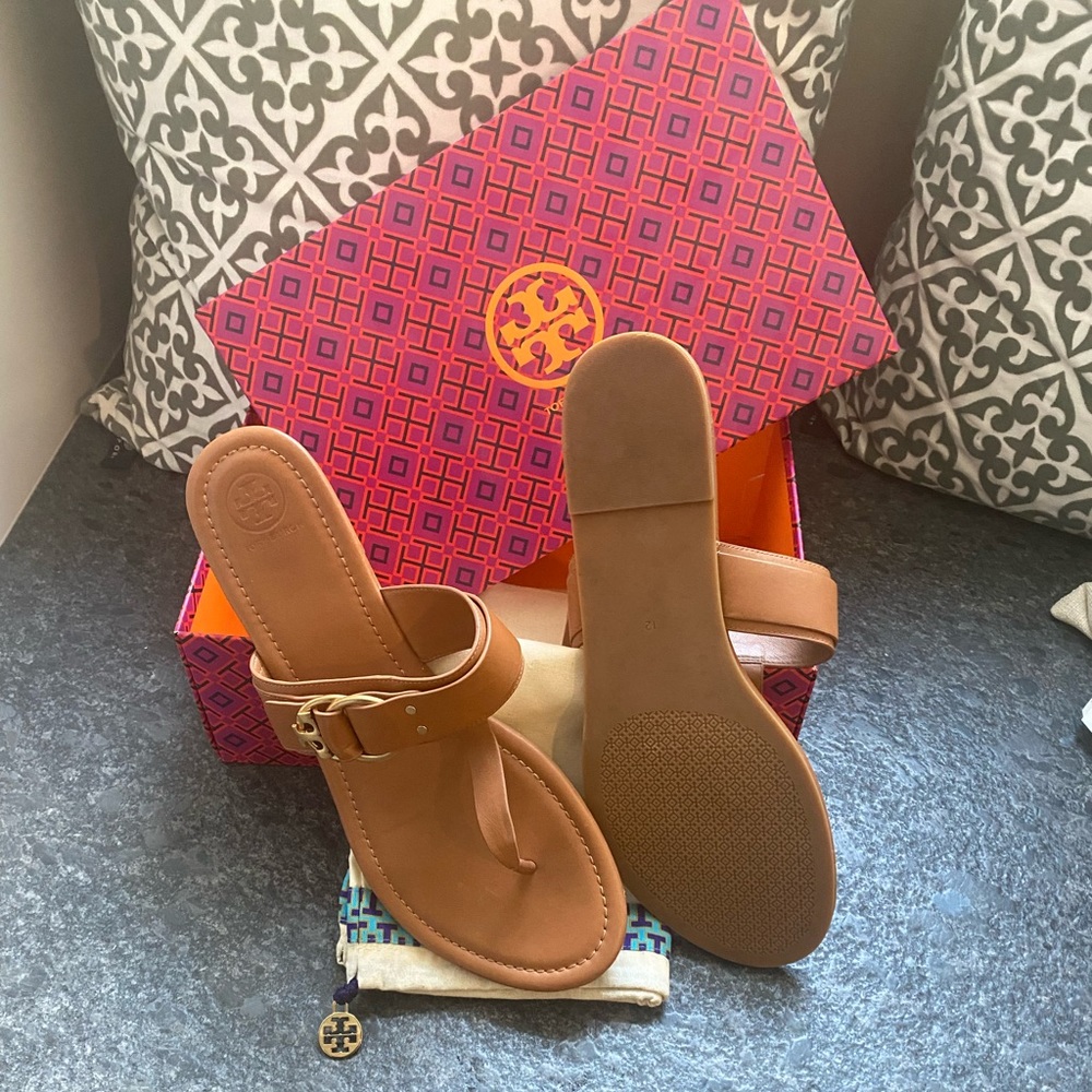Womens Tory Burch Sandals (Never worn!)